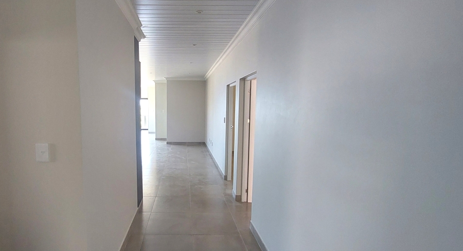 3 Bedroom Property for Sale in Dana Bay Western Cape